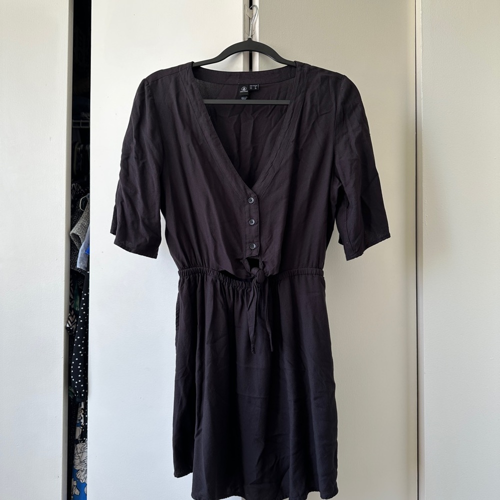 Volcom Women’s Black Deess